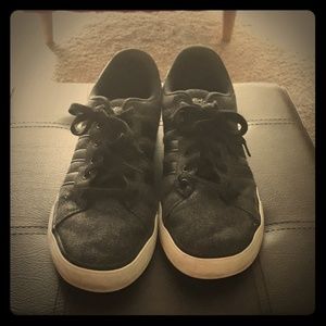 Ladies size 7 black Addidas